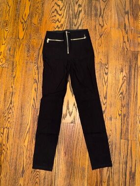 Garage Black high-waisted stretchy pants with zipper detail